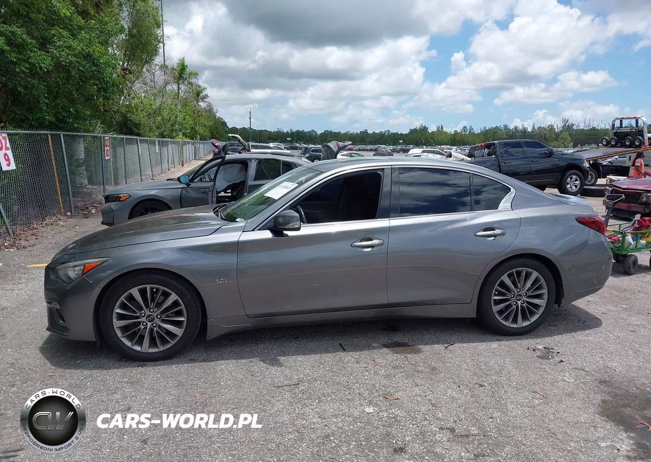 2018 Infiniti Q50 3.0T Luxe VIN:JN1EV7AP8JM360707 - 14