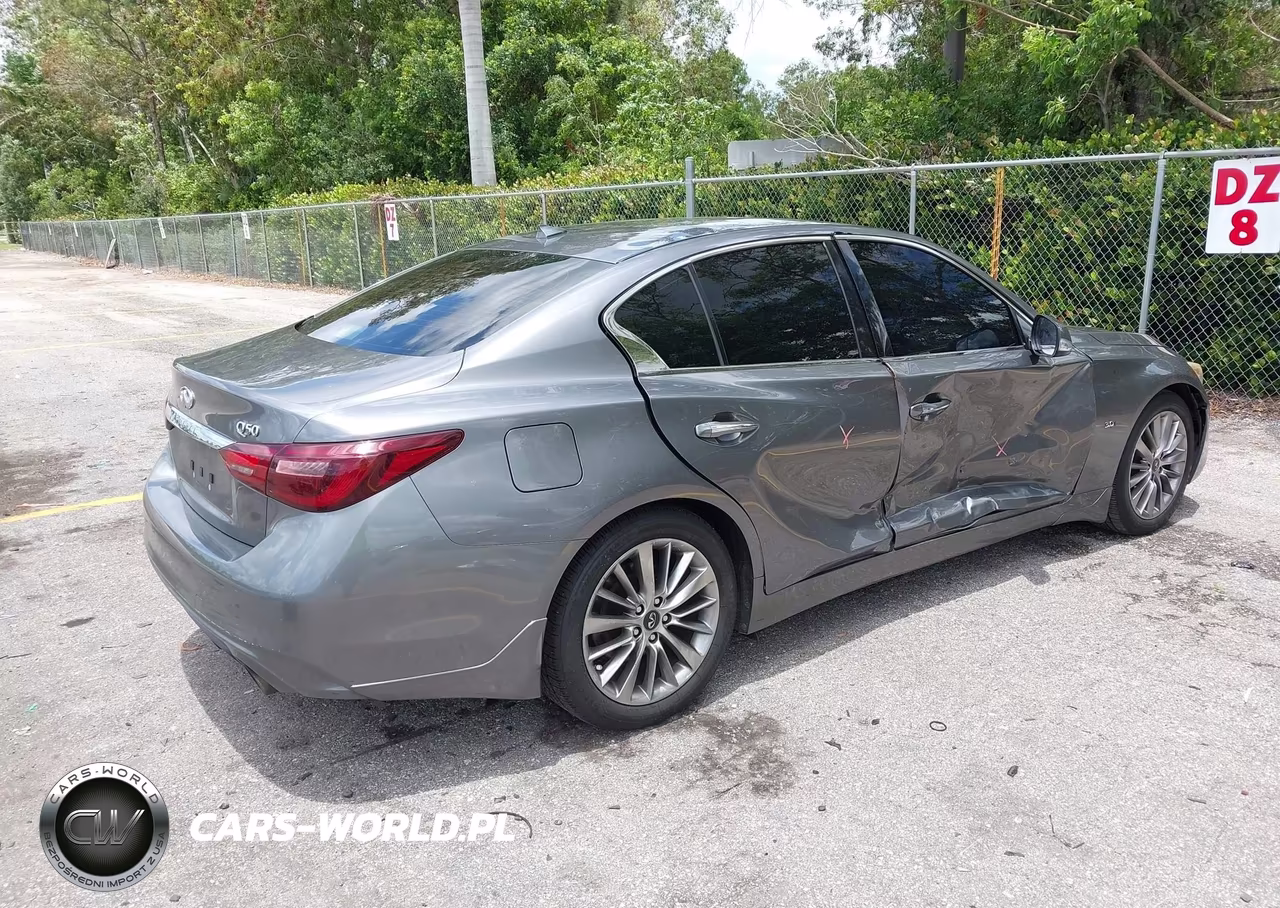 2018 Infiniti Q50 3.0T Luxe VIN:JN1EV7AP8JM360707 - 4