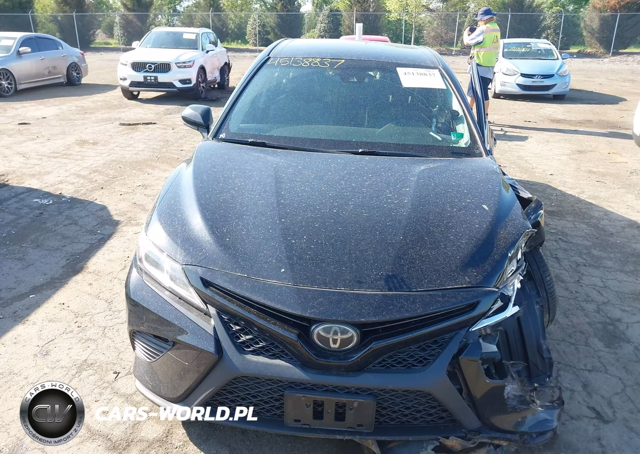 2018 Toyota Camry Se VIN:JTNB11HK1J3030279 - 12