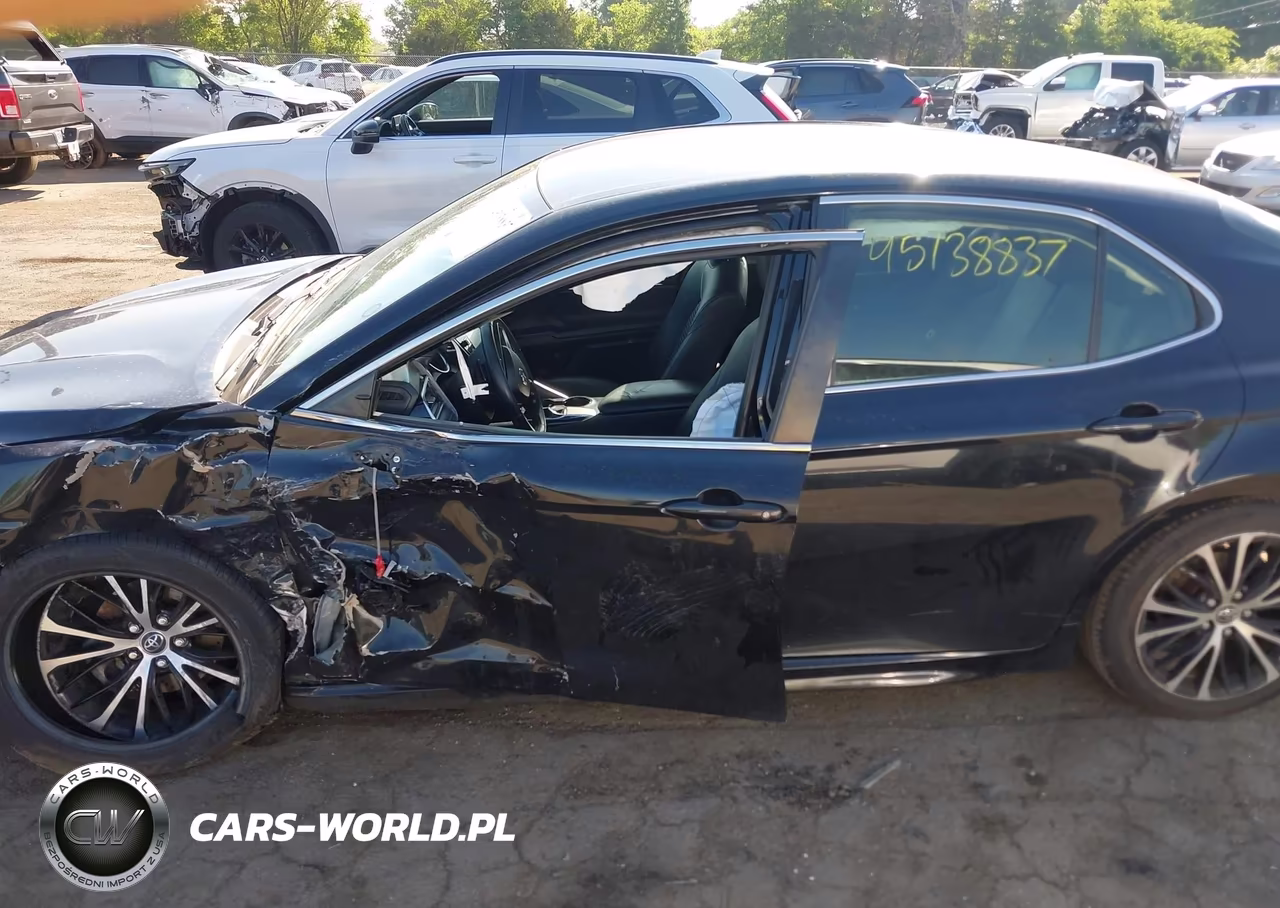 2018 Toyota Camry Se VIN:JTNB11HK1J3030279 - 14