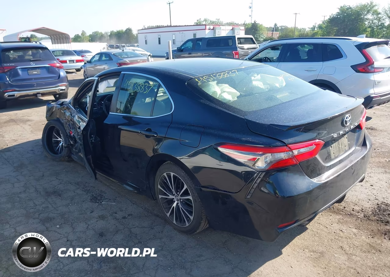 2018 Toyota Camry Se VIN:JTNB11HK1J3030279 - 3