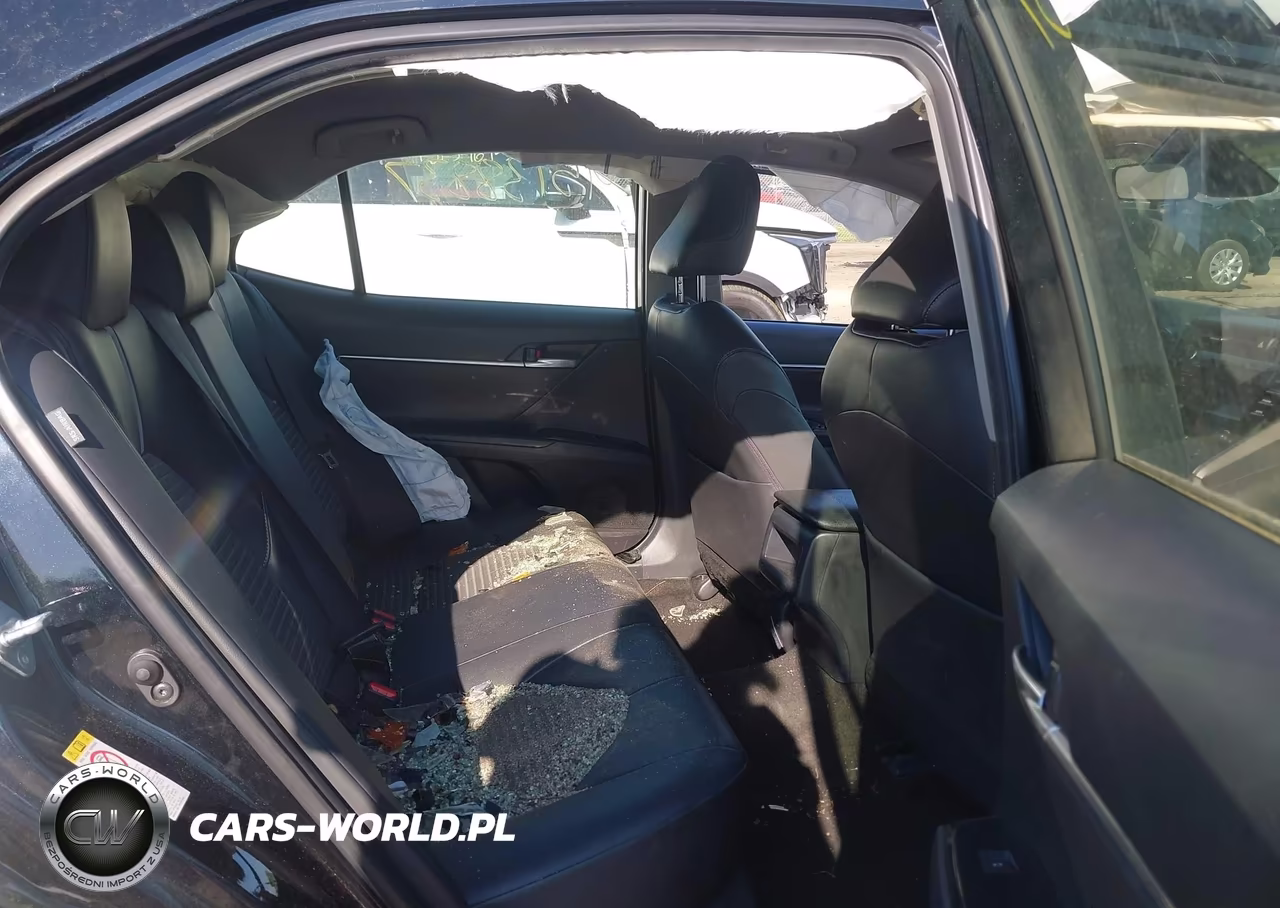 2018 Toyota Camry Se VIN:JTNB11HK1J3030279 - 8