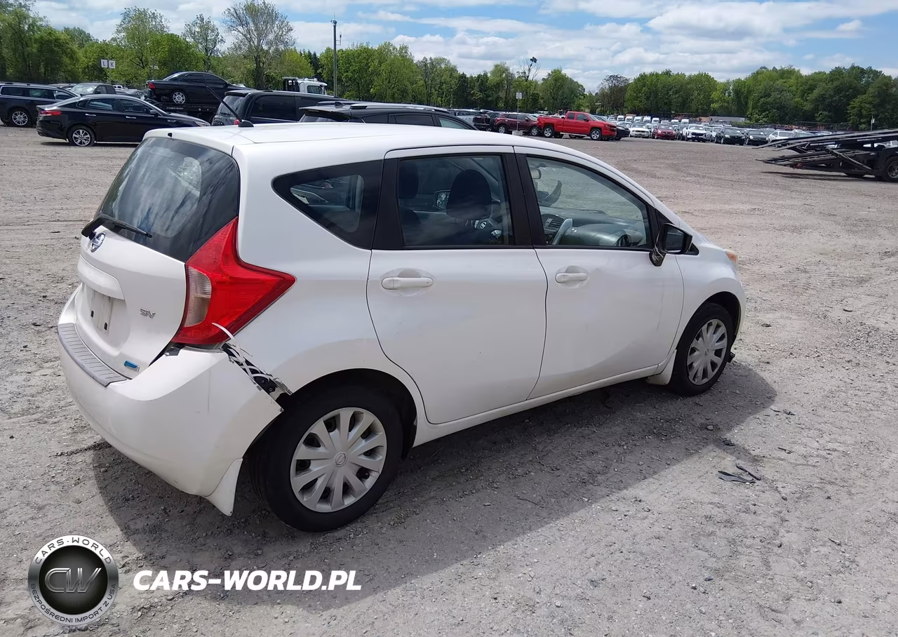 2015 Nissan Versa Note Sv VIN:3N1CE2CP2FL362848 - 4