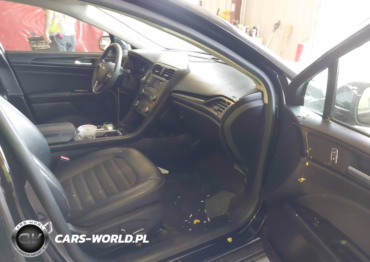 2018 Ford Fusion Hybrid Se VIN:3FA6P0LU9JR137627 - 5