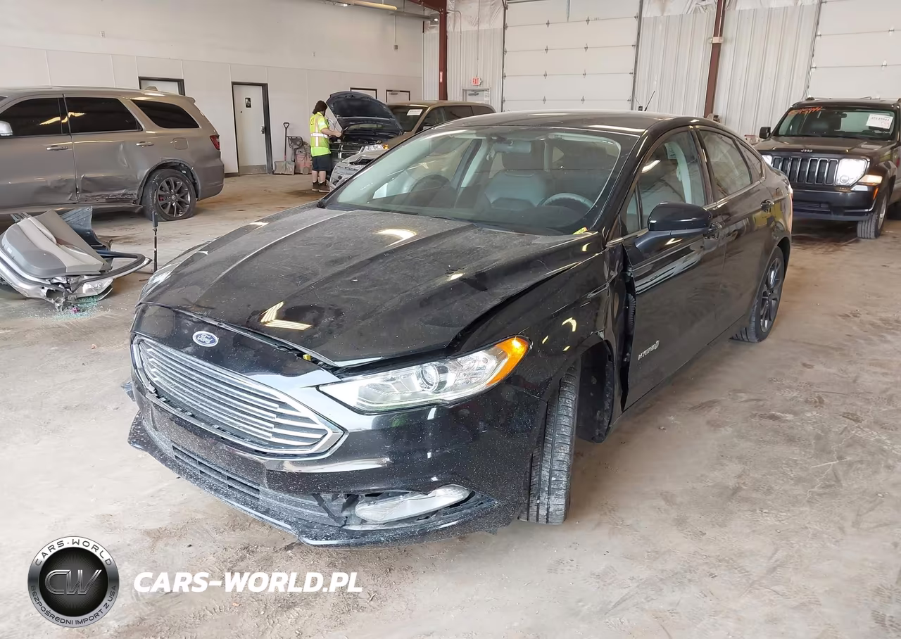 2018 Ford Fusion Hybrid Se VIN:3FA6P0LU9JR137627 - 6