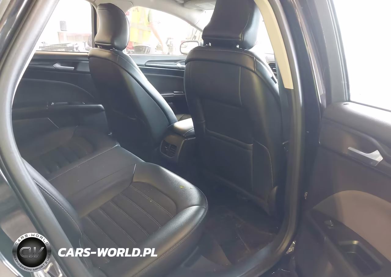2018 Ford Fusion Hybrid Se VIN:3FA6P0LU9JR137627 - 8