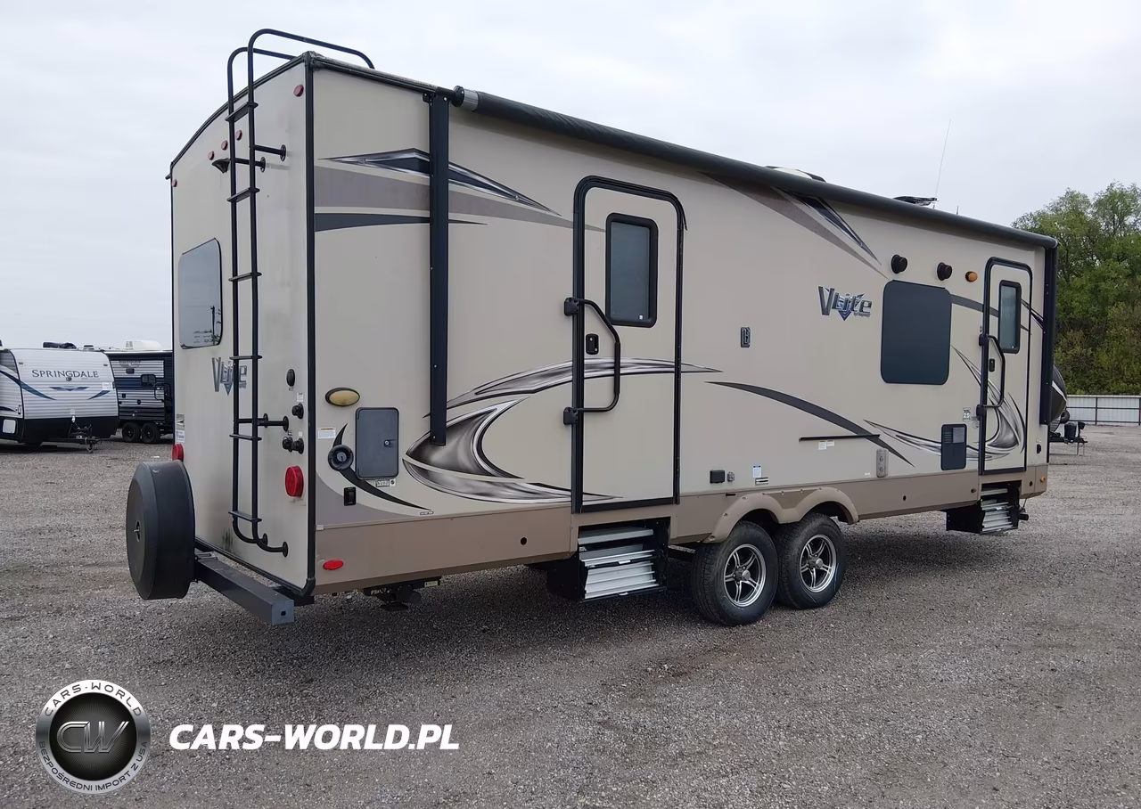 2018 Flagstaff Other VIN:4X4TFLB21J1882507 - 4
