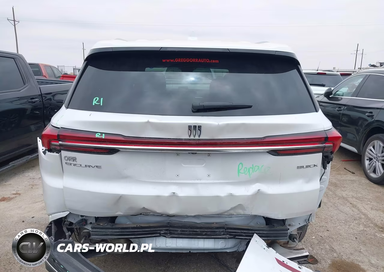 2025 Buick Enclave Preferred Fwd VIN:5GAERARS8SJ106832 - 17