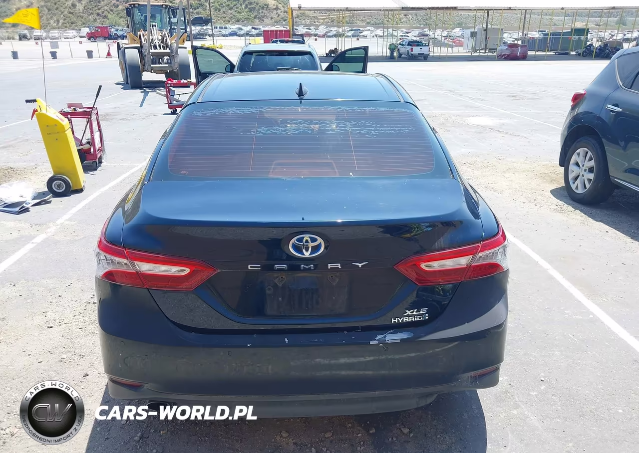 2018 Toyota Camry Hybrid Xle VIN:4T1B21HK5JU500627 - 17