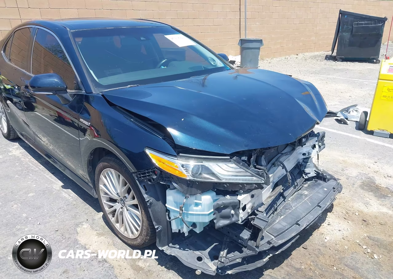 2018 Toyota Camry Hybrid Xle VIN:4T1B21HK5JU500627 - 18