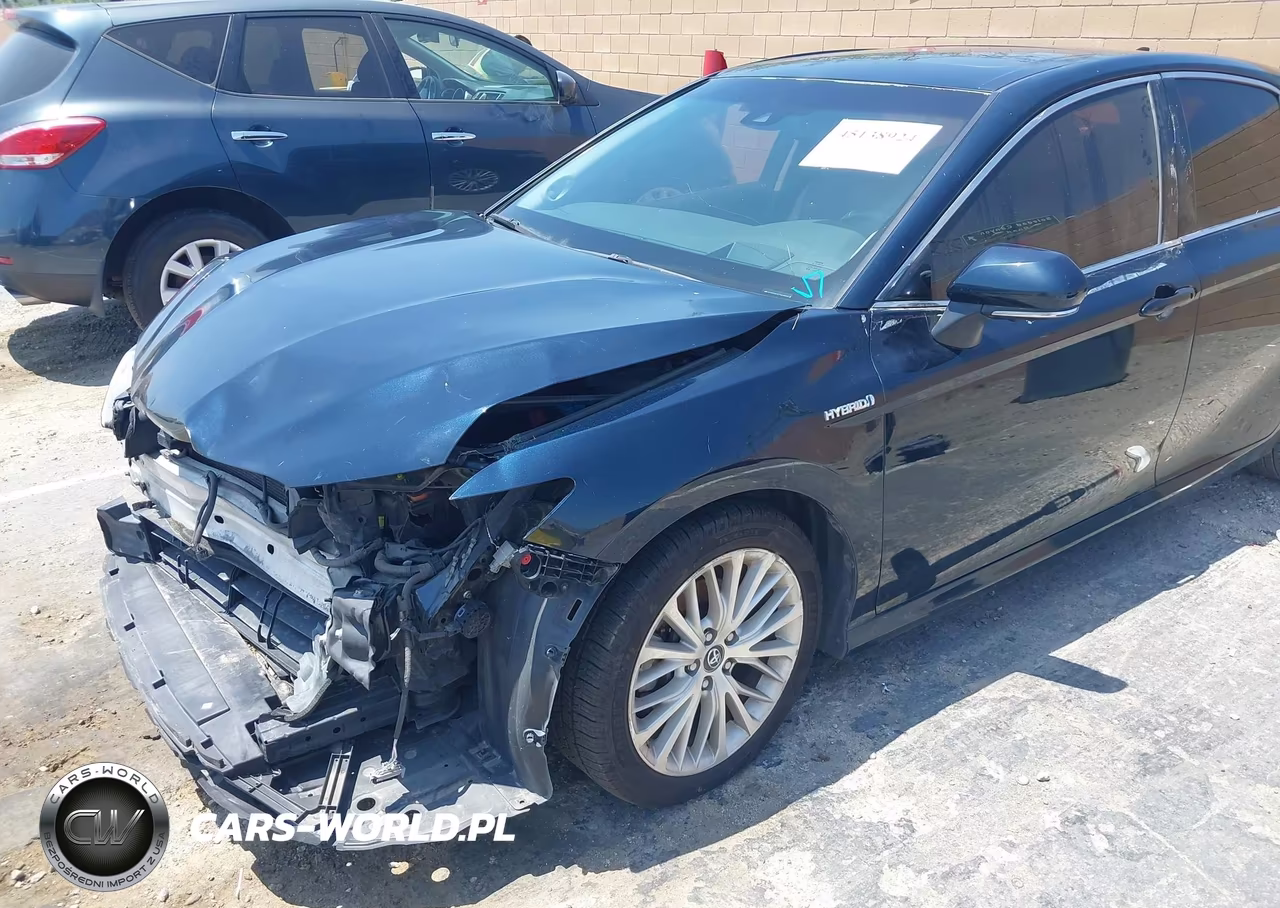 2018 Toyota Camry Hybrid Xle VIN:4T1B21HK5JU500627 - 19