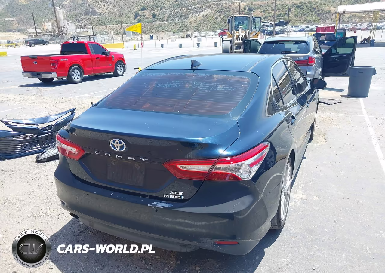 2018 Toyota Camry Hybrid Xle VIN:4T1B21HK5JU500627 - 4