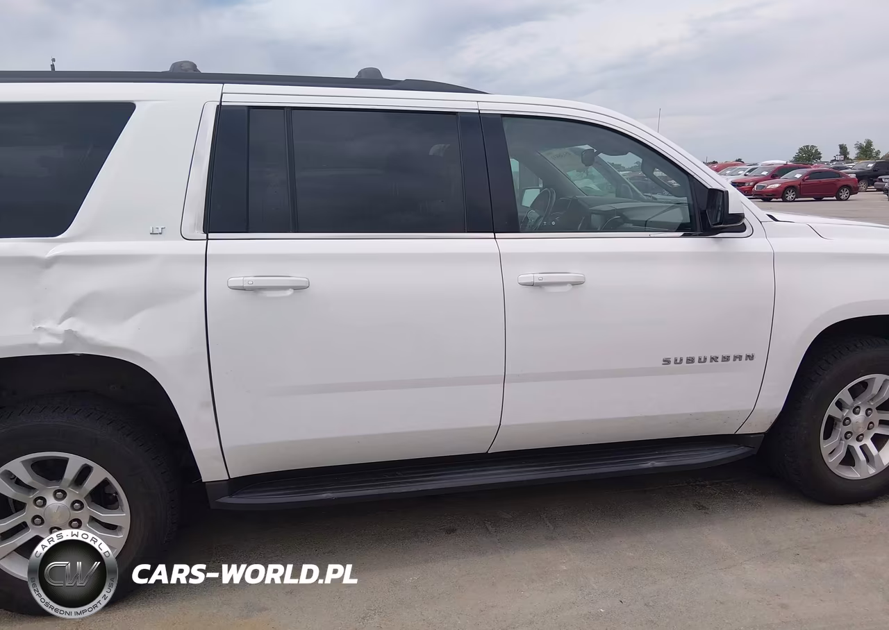 2019 Chevrolet Suburban Lt VIN:1GNSKHKC9KR376730 - 13
