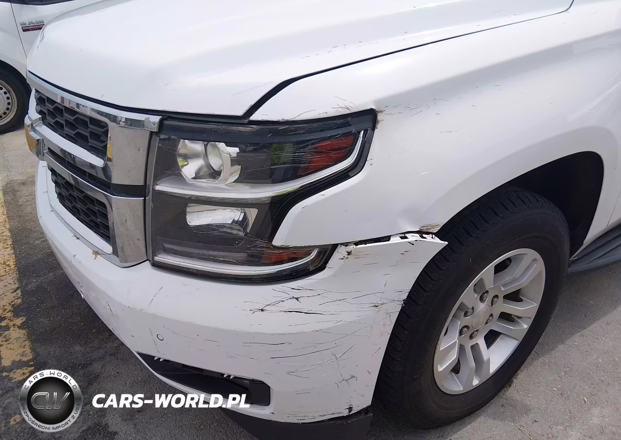 2019 Chevrolet Suburban Lt VIN:1GNSKHKC9KR376730 - 18