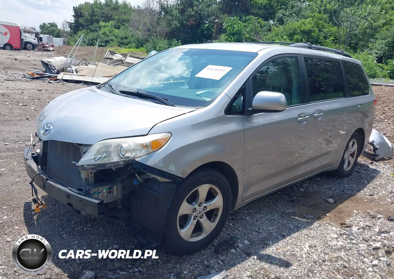 2012 Toyota Sienna Le V6 8 Passenger VIN:5TDKK3DC3CS244395 - 2