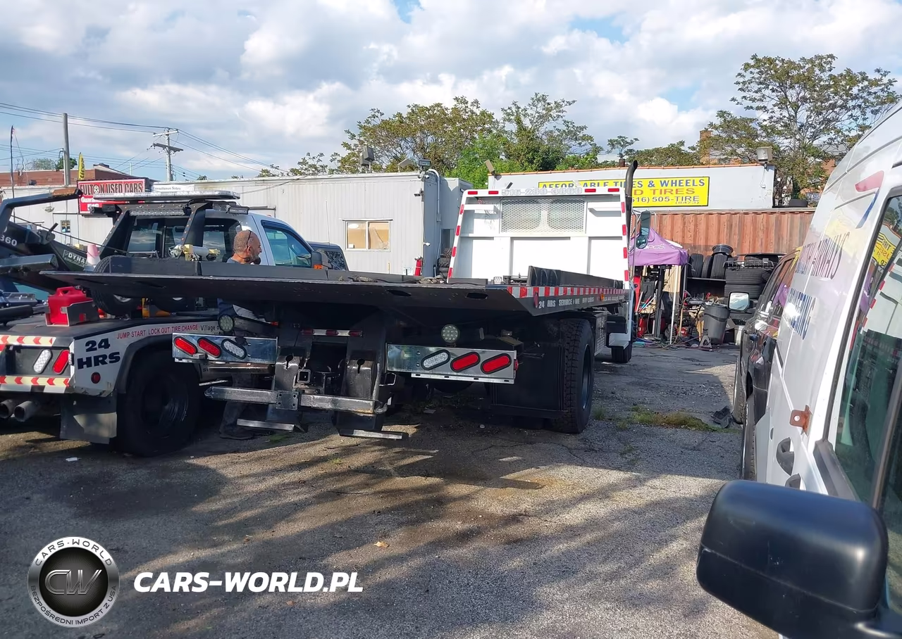 2005 Sterling Truck Acterra VIN:2FZACGCS75AU23187 - 4