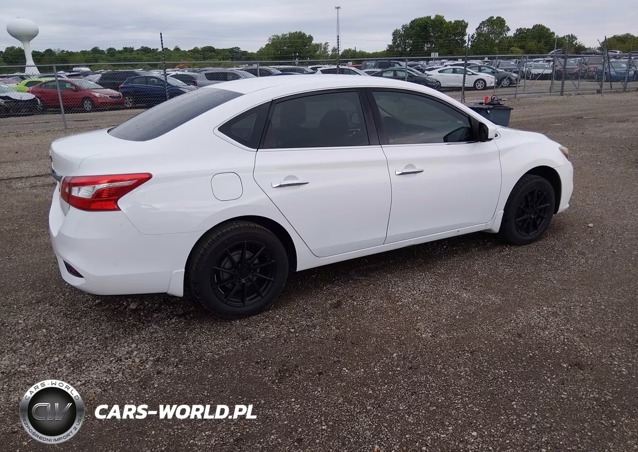 2016 Nissan Sentra S VIN:3N1AB7AP3GY336456 - 4