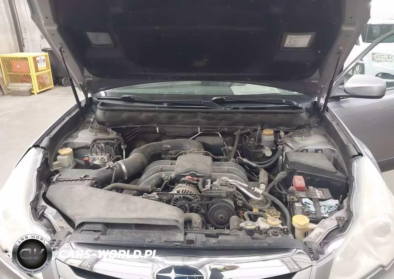 2010 Subaru Outback 3.6R Limited VIN:4S4BREKC0A2316129 - 10