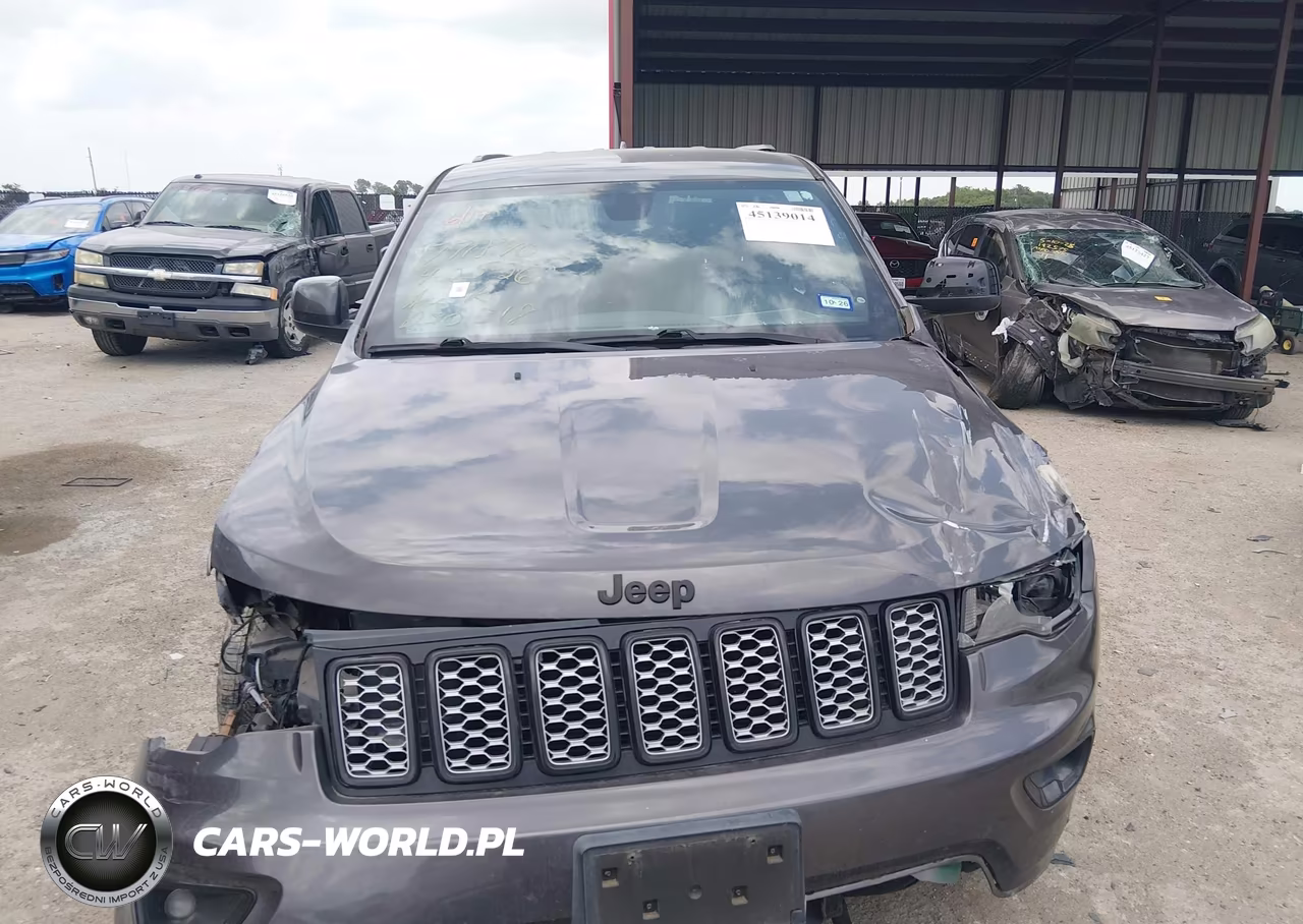 2017 Jeep Grand Cherokee Altitude 4X2 VIN:1C4RJEAG6HC953111 - 12