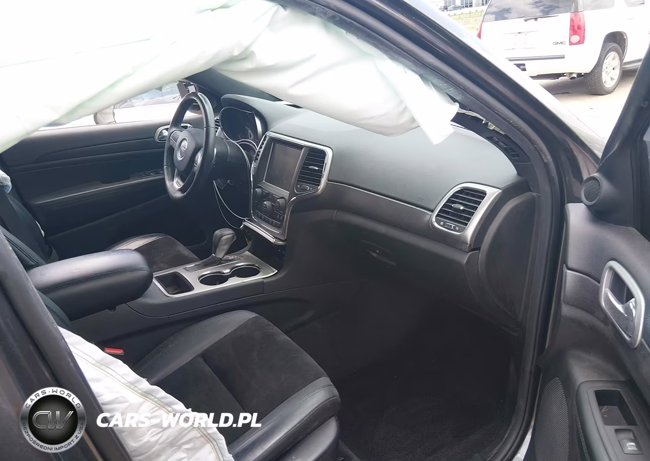 2017 Jeep Grand Cherokee Altitude 4X2 VIN:1C4RJEAG6HC953111 - 5