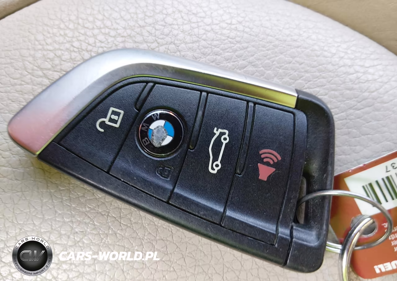 2016 BMW X1 xDrive28I VIN:WBXHT3C30GP883264 - 11