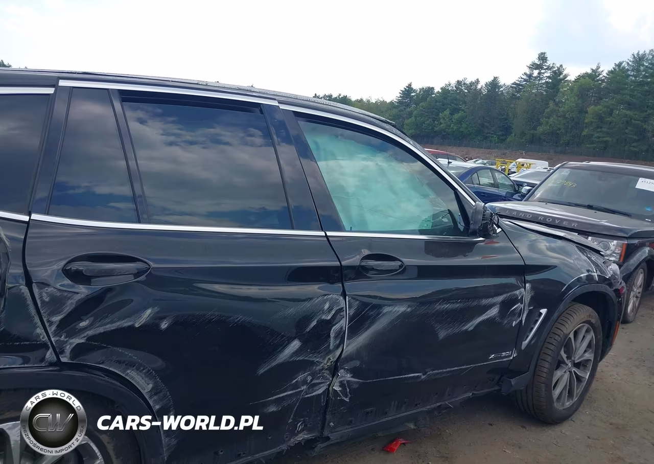 2018 BMW X3 xDrive30I VIN:5UXTR9C51JLD58840 - 17
