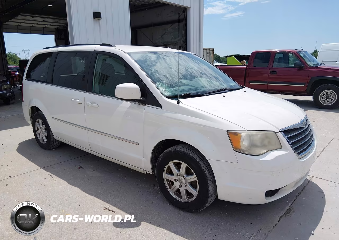 2010 Chrysler Town & Country Touring