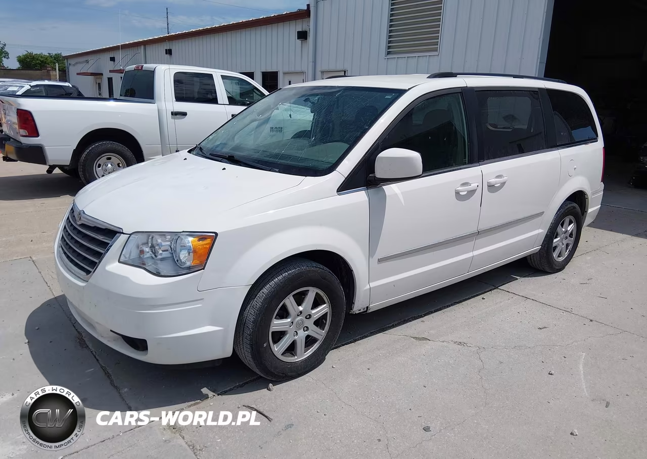 2010 Chrysler Town & Country Touring VIN:2A4RR5D15AR467798 - 2