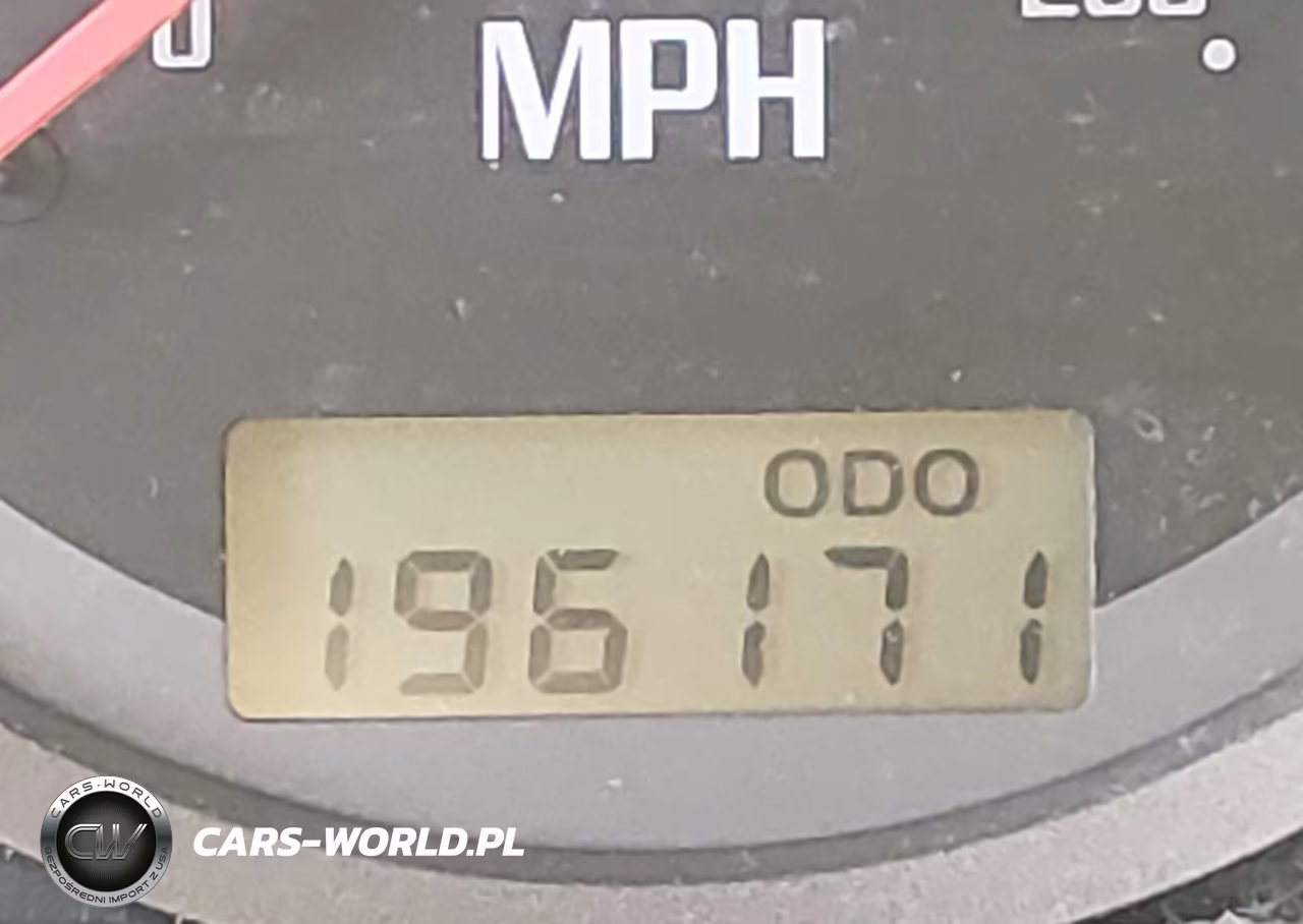 2003 Isuzu Rodeo S 3.2L V6 VIN:4S2DM58WX34309178 - 12
