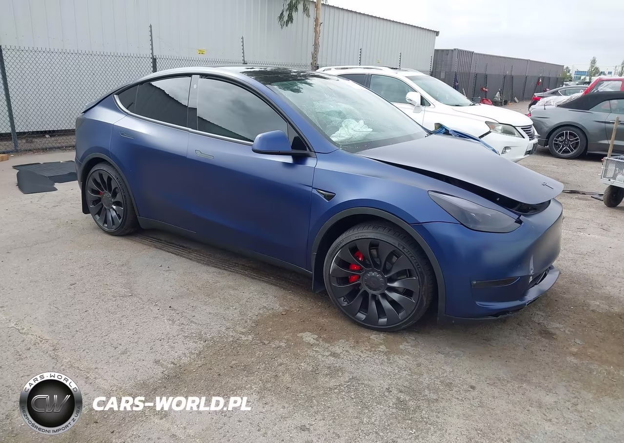 2023 Tesla Model Y Performance Dual Motor All-Wheel Drive – zdjęcie 1 z 15