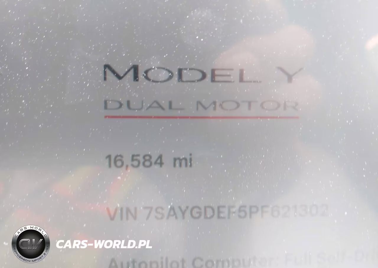 2023 Tesla Model Y Performance Dual Motor All-Wheel Drive VIN:7SAYGDEF5PF621302 - 14