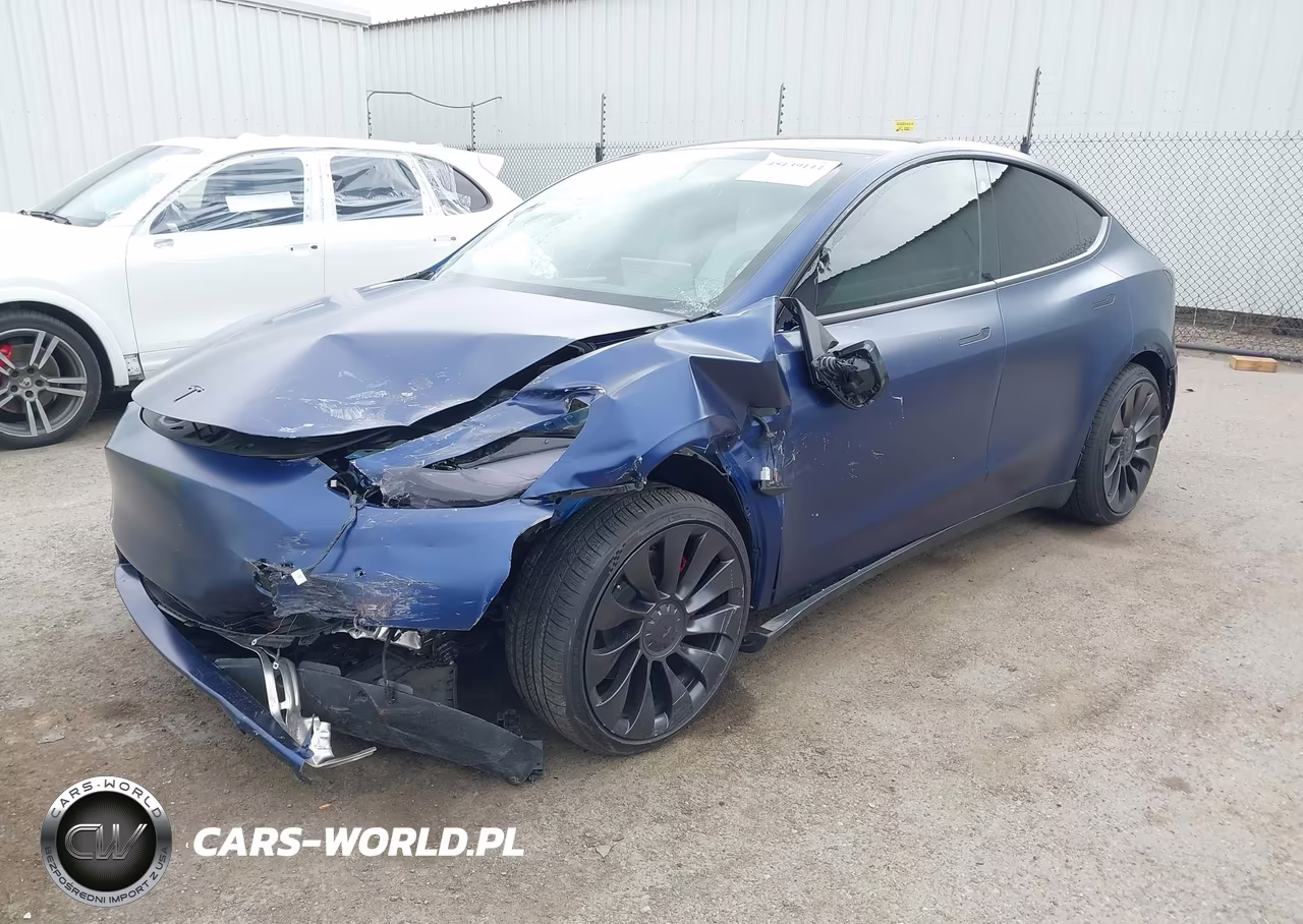 2023 Tesla Model Y Performance Dual Motor All-Wheel Drive VIN:7SAYGDEF5PF621302 - 6