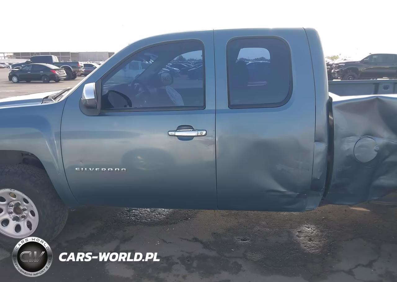 2011 Chevrolet Silverado 1500 Work Truck VIN:1GCRCPEX8BZ432637 - 14