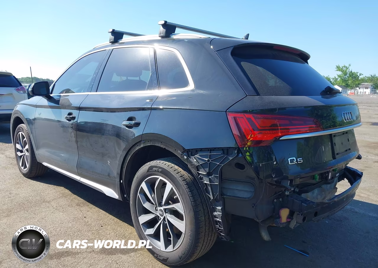 2021 Audi Q5 Premium 45 Tfsi Quattro S Tronic VIN:WA1AAAFY5M2137007 - 3