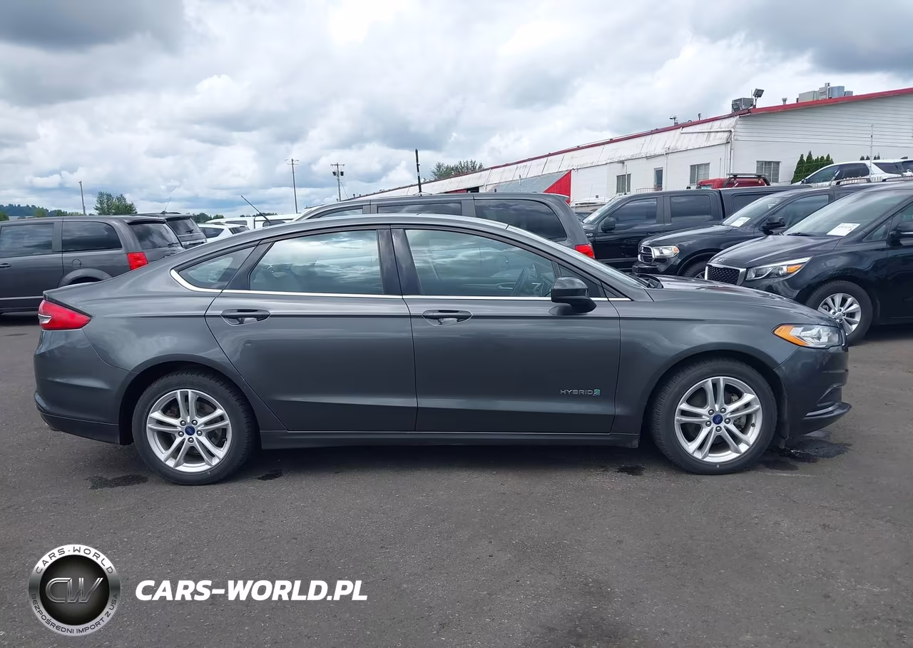 2018 Ford Fusion Hybrid S VIN:3FA6P0UU3JR278904 - 13