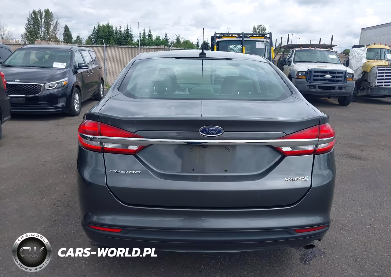 2018 Ford Fusion Hybrid S VIN:3FA6P0UU3JR278904 - 16