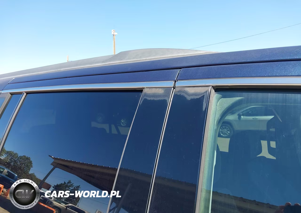 2017 Chevrolet Suburban Ls VIN:1GNSCGEC1HR293272 - 12