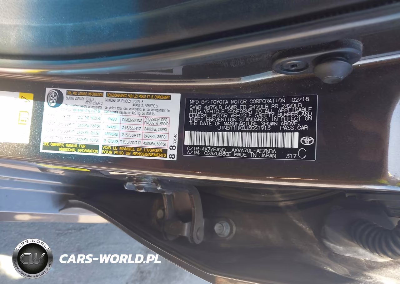 2018 Toyota Camry Le VIN:JTNB11HK0J3061913 - 9
