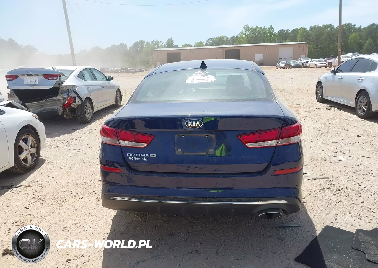 2019 Kia Optima Lx VIN:5XXGT4L34KG362224 - 16