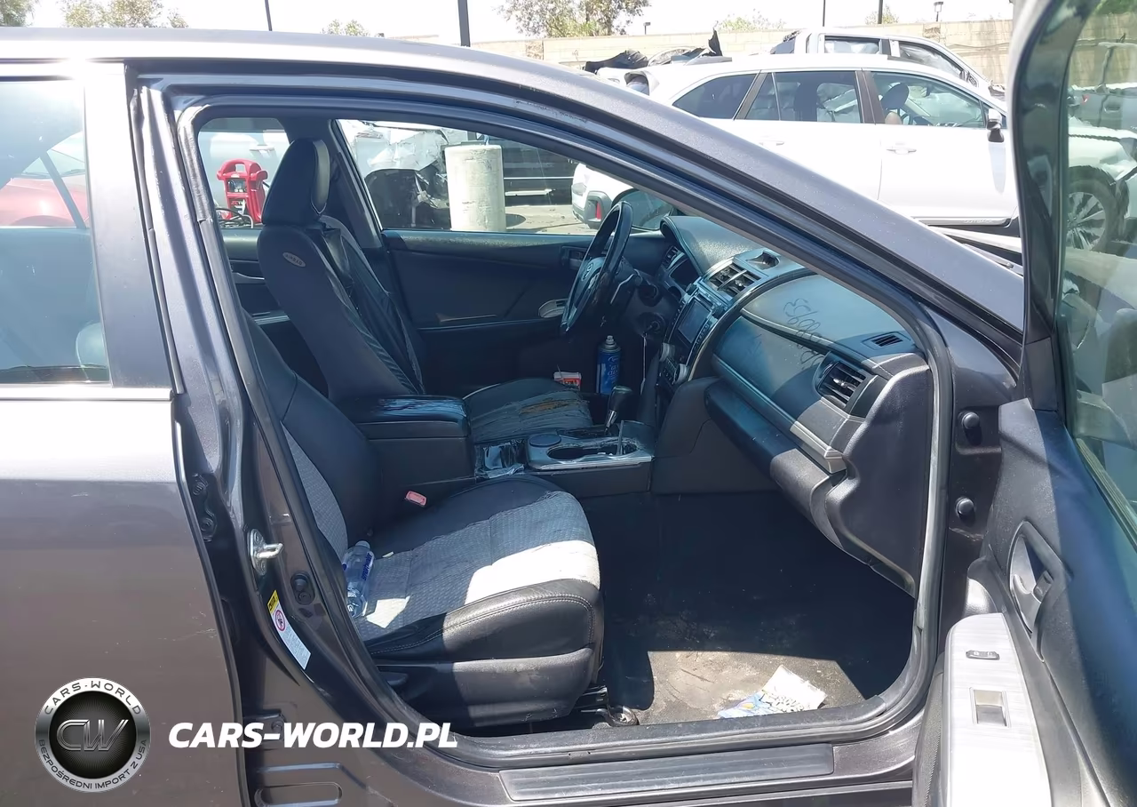 2014 Toyota Camry Se VIN:4T1BF1FK9EU458444 - 5