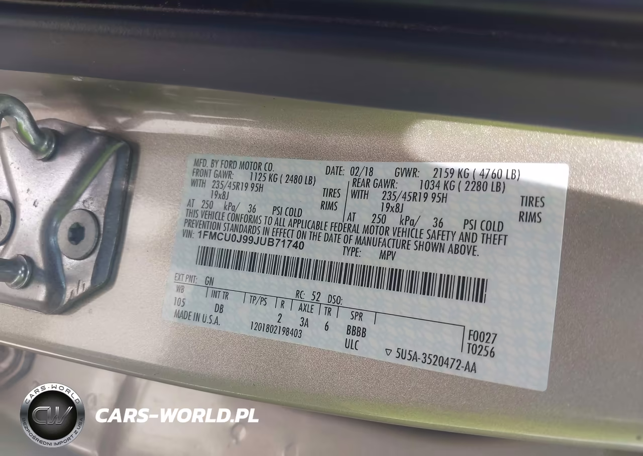 2018 Ford Escape Titanium VIN:1FMCU0J99JUB71740 - 9