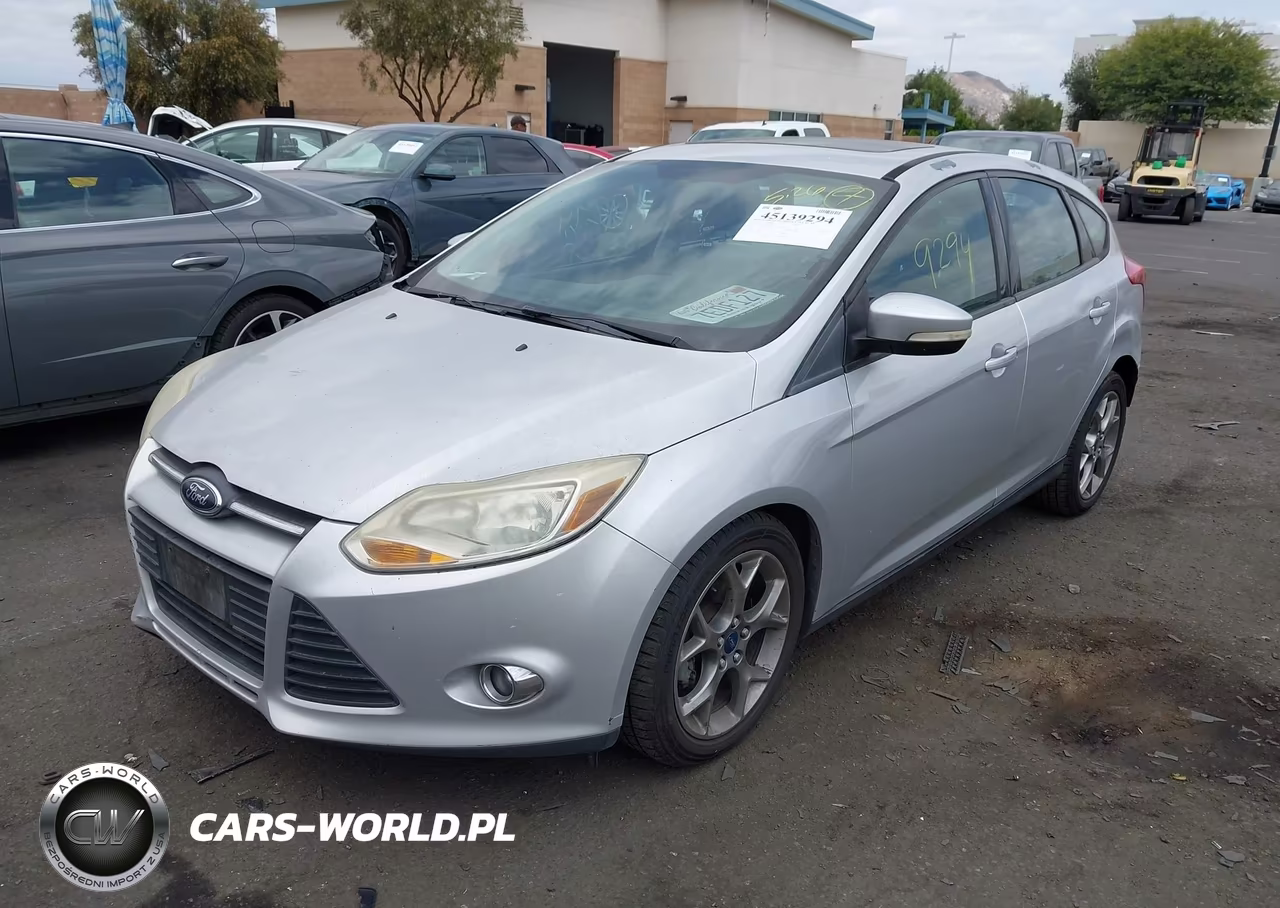 2014 Ford Focus Se VIN:1FADP3K21EL285123 - 2