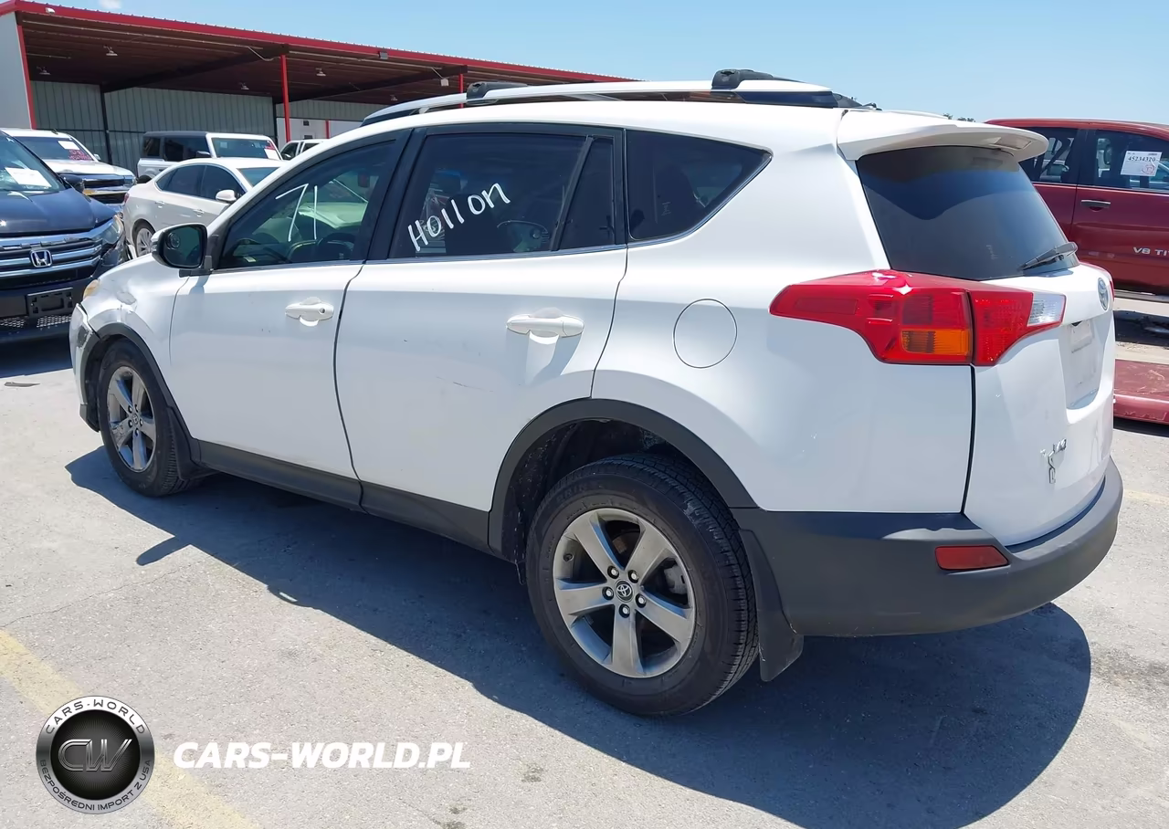2015 Toyota Rav4 Xle VIN:JTMWFREV3FJ039847 - 3