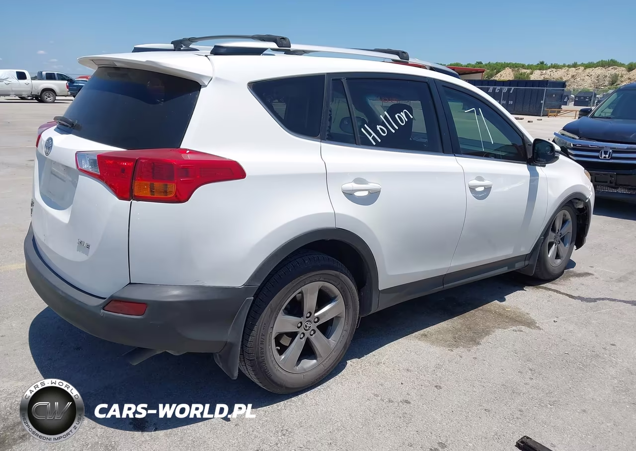 2015 Toyota Rav4 Xle VIN:JTMWFREV3FJ039847 - 4