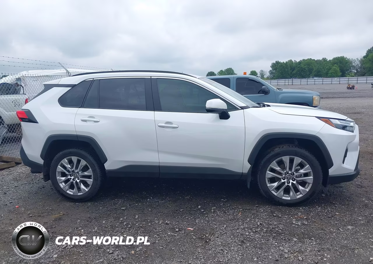 2025 Toyota Rav4 Xle Premium VIN:2T3C1RFV7SW407975 - 13