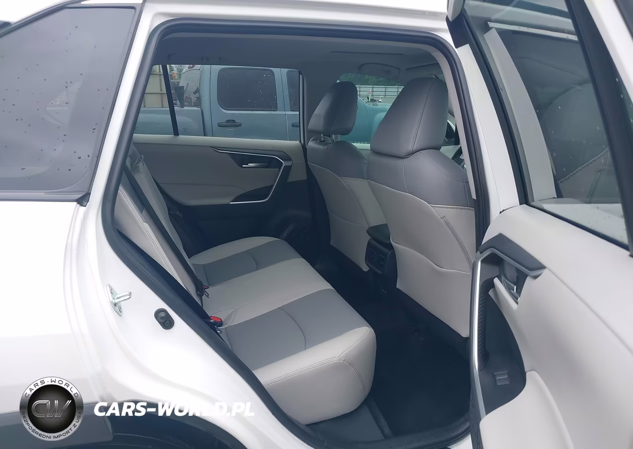 2025 Toyota Rav4 Xle Premium VIN:2T3C1RFV7SW407975 - 8