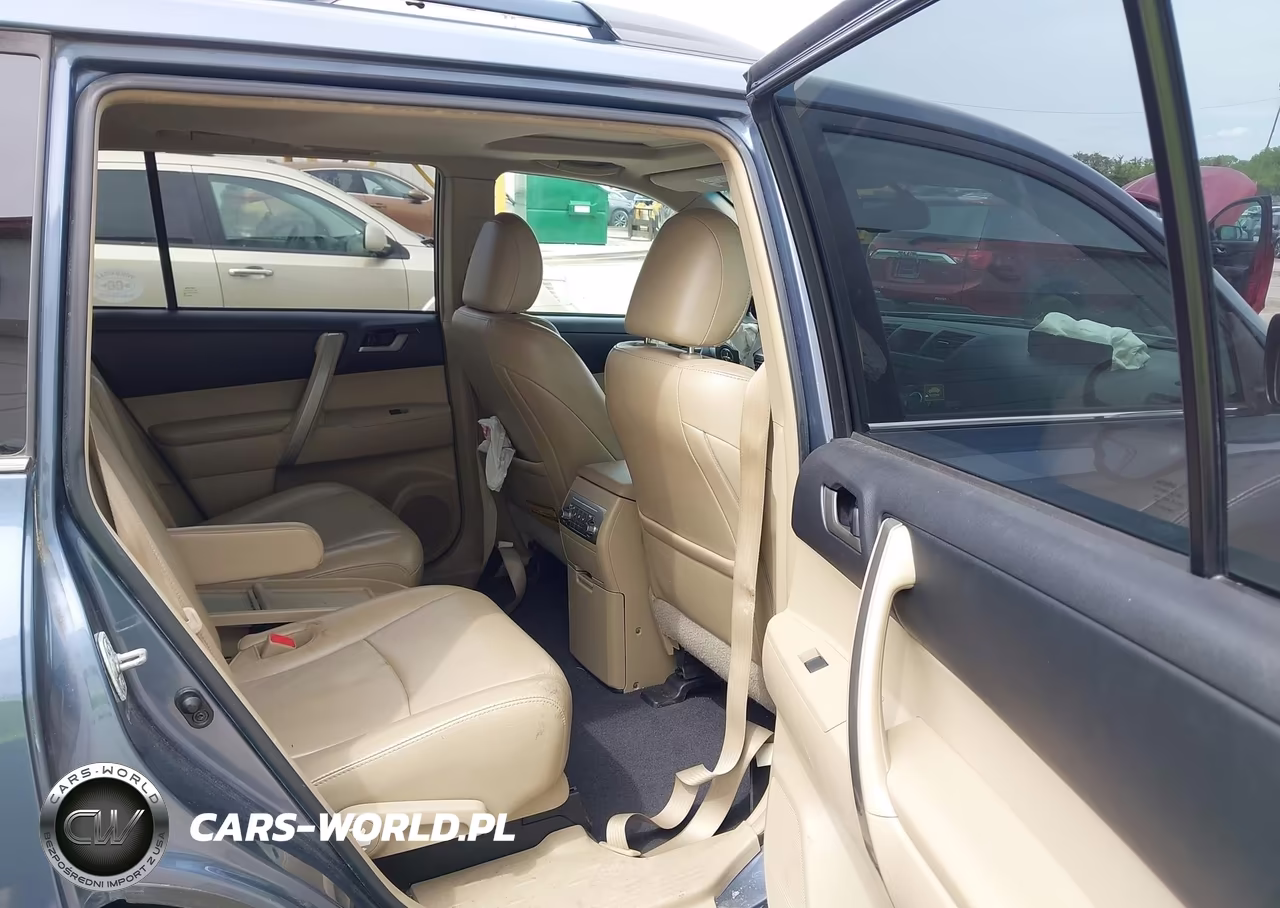 2012 Toyota Highlander Se V6 VIN:5TDBK3EH3CS146607 - 8