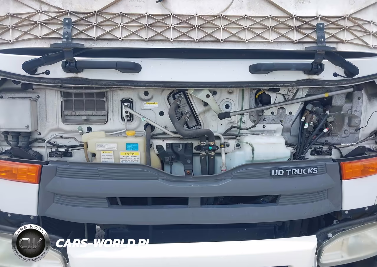 2013 Nissan Diesel Ud2600 VIN:JNAA410H0DAK20066 - 9