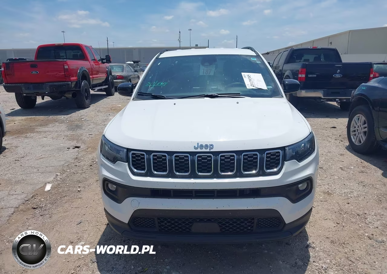 2024 Jeep Compass Latitude 4X4 VIN:3C4NJDBN8RT154538 - 12