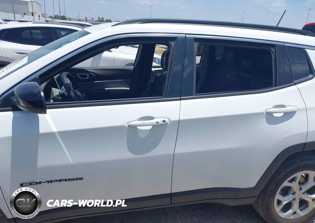 2024 Jeep Compass Latitude 4X4 VIN:3C4NJDBN8RT154538 - 14